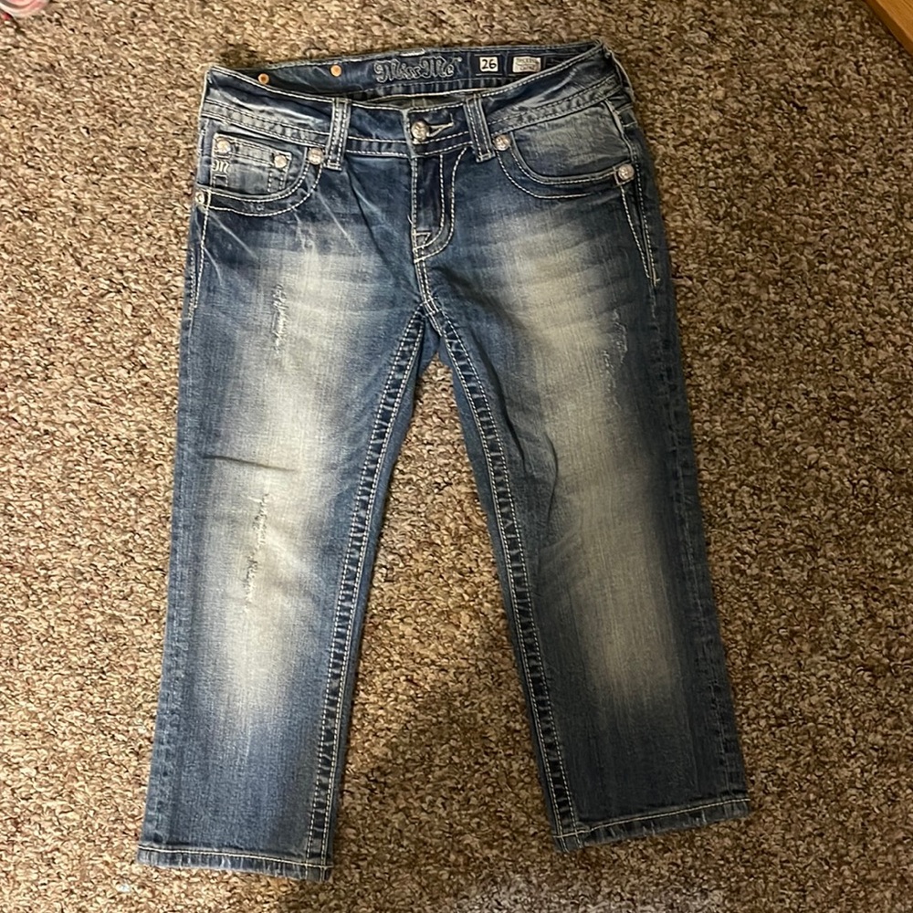 Miss me capris size 26
